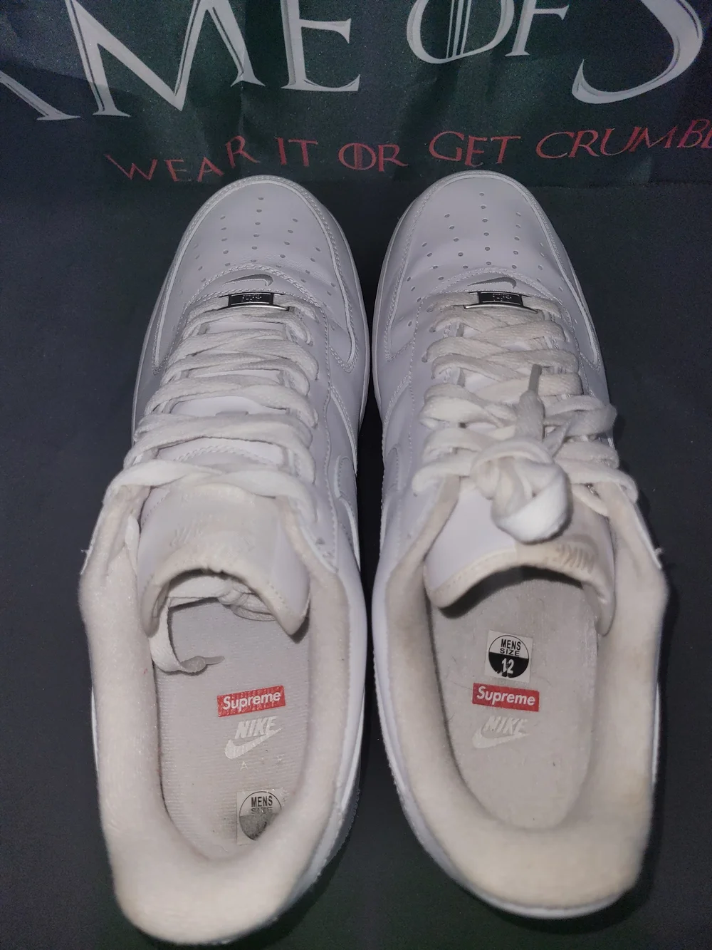 Nike Air Force 1 x Supreme White Sneakers